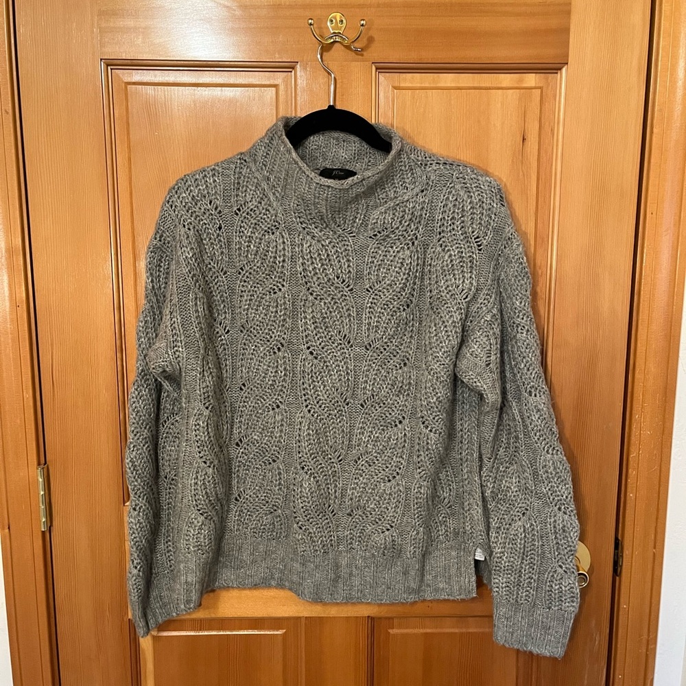 J. Crew Women’s Gray Cable Knit Sweater, mock turtle neck sweater, size medium